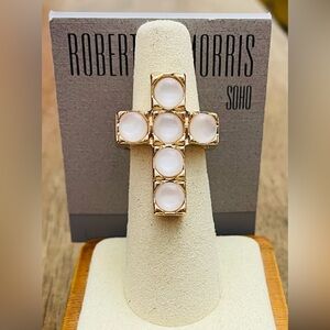 Robert Lee Morris Mother of Pearl Cross Ring Size 8